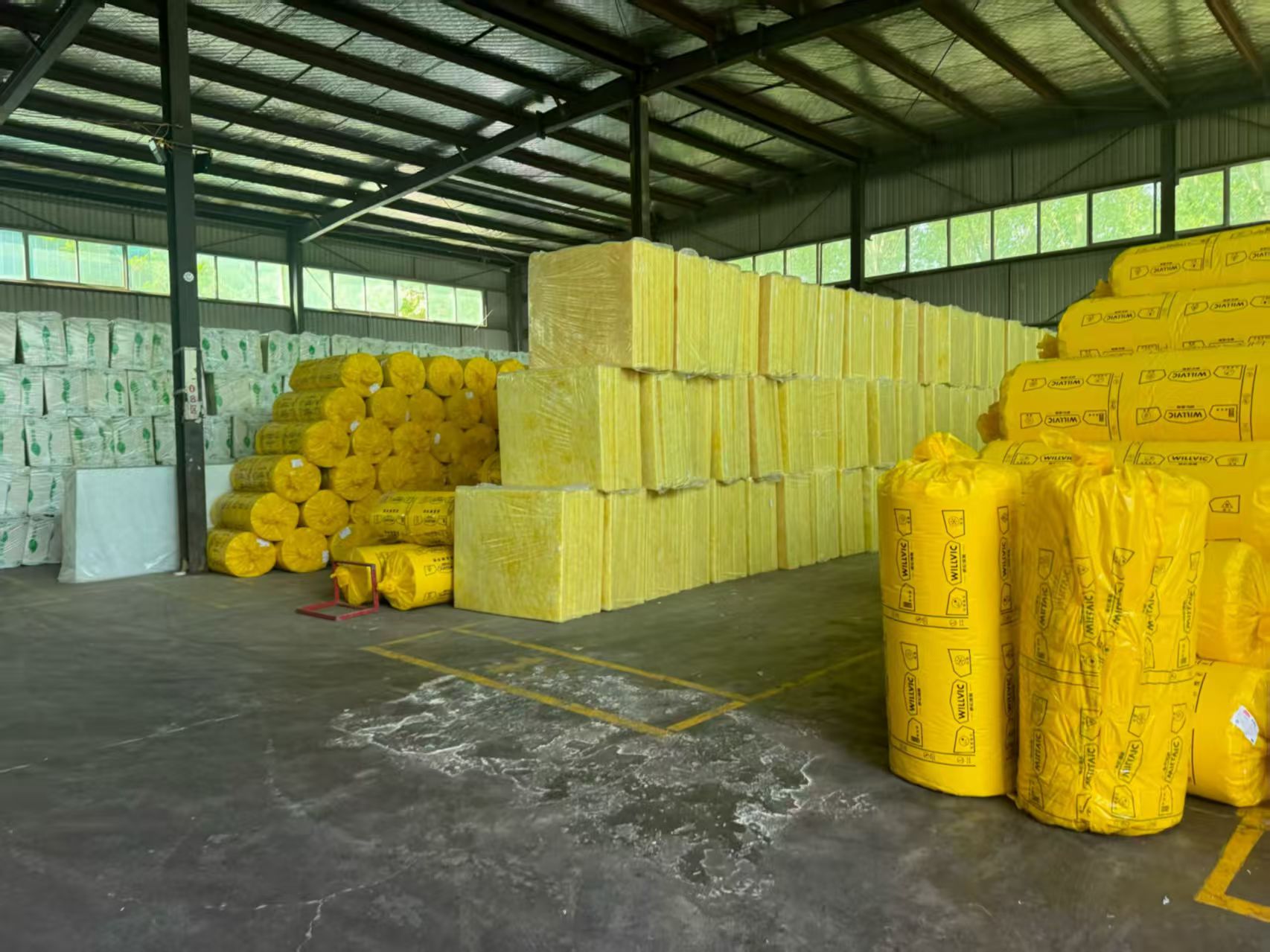 Faced Fiberglass Batt Insulation